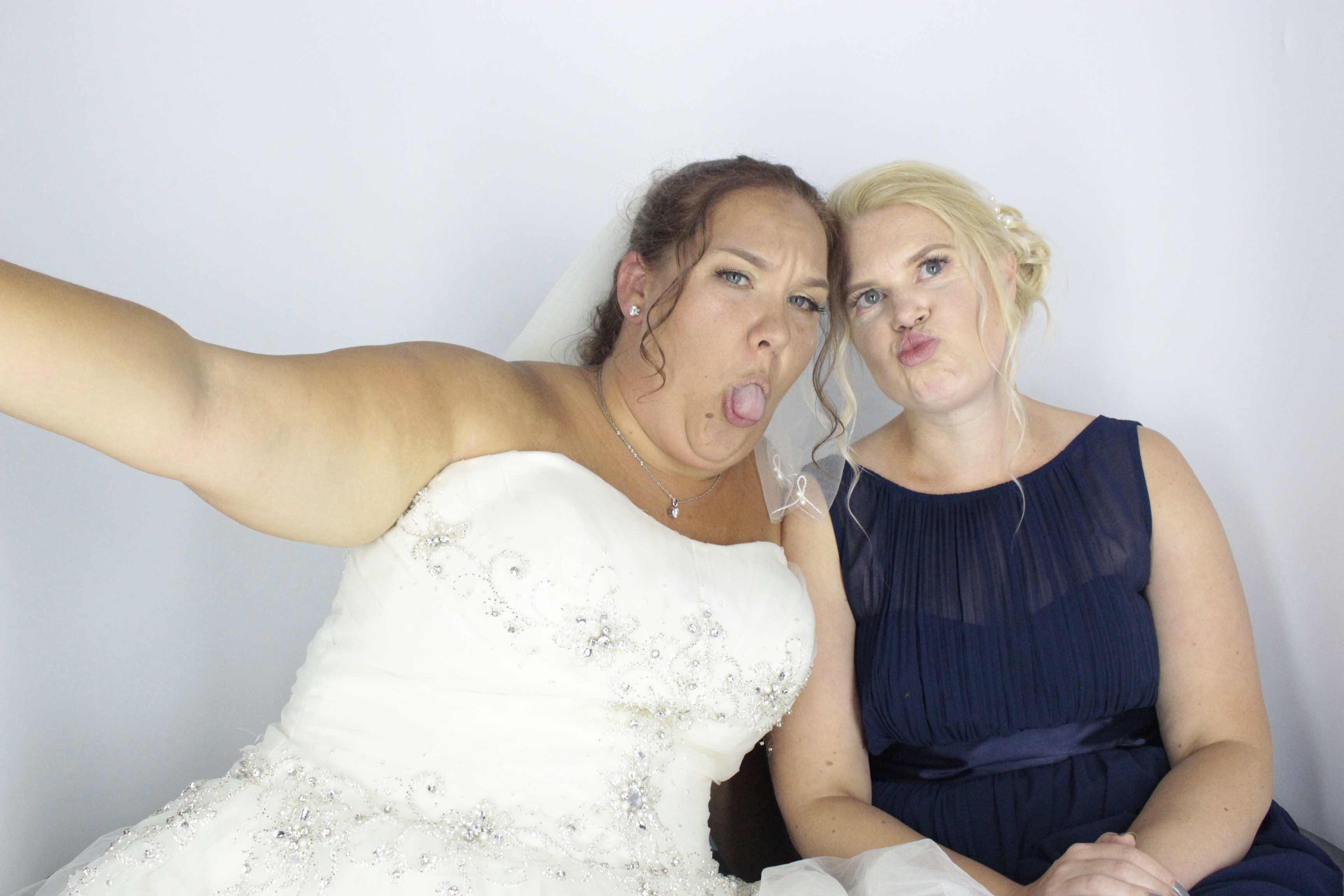  Heather & Daniel's Wedding | View more photos from the event at gallery.myphotoboothexperience.co.uk/u/MyPhotoBoothExperienceLtd/Heather-Daniels-Wedding